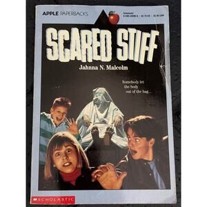 Scared Stiff 1991 book 2nd print Jahnna N. Malcom spooky Apple paperback
